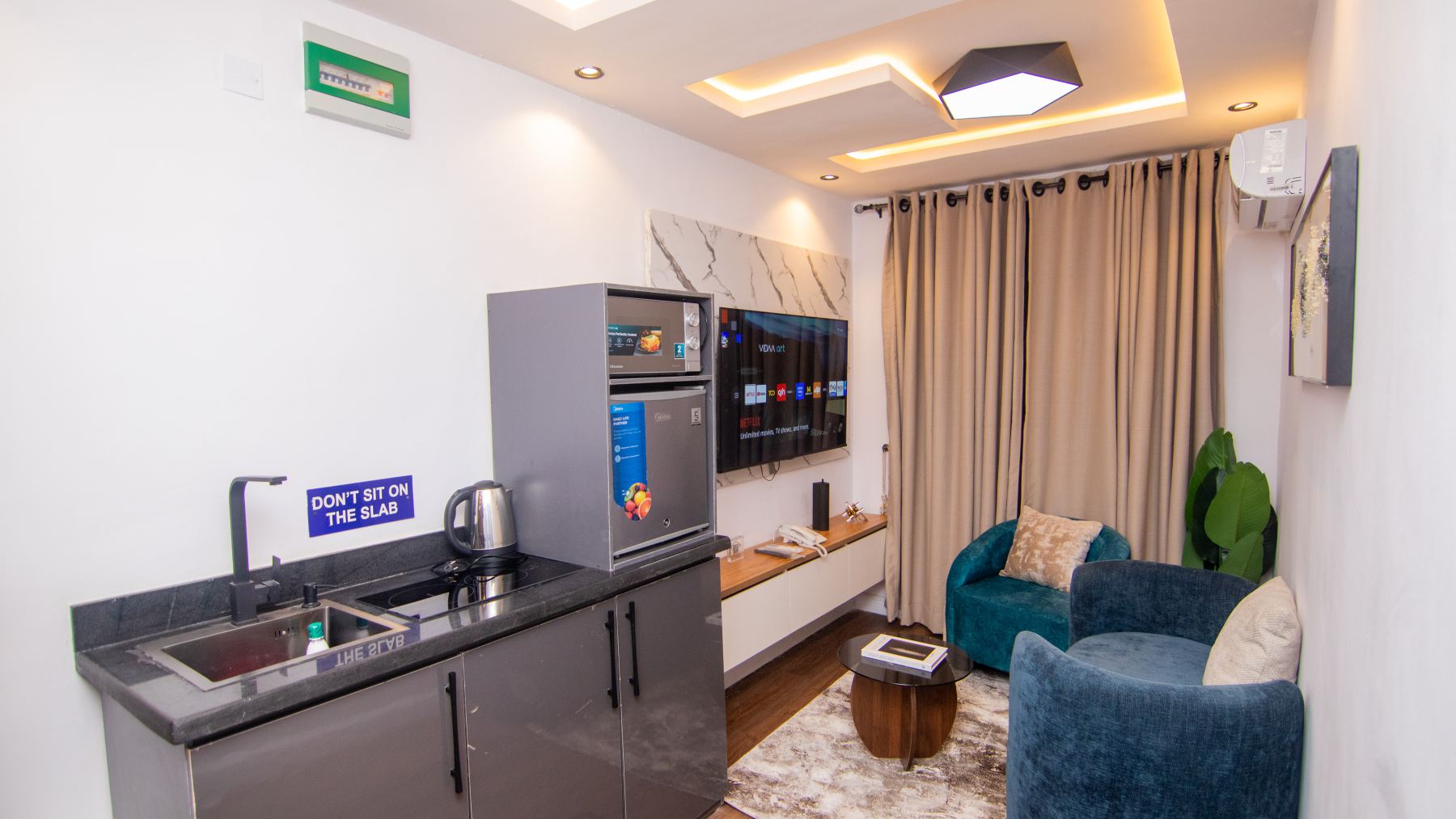 Room 104 lounge