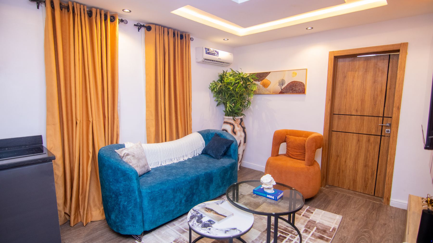 Room 106 standard two bedroom apartment sitting area